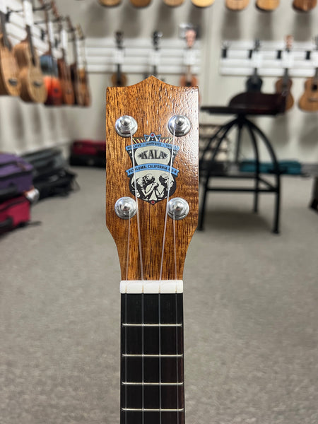 KALA KA-F8 Pan Pacific Solid Koa Figure 8 Soprano Ukulele w/Case