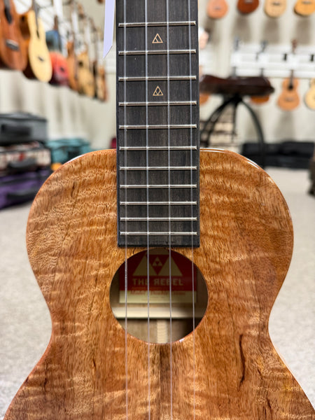 Rebel Double Creme Solid Mango Tenor Ukulele w/Case #1