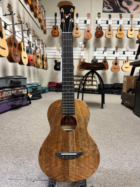 Rebel Double Creme Solid Mango Tenor Ukulele w/Case #2