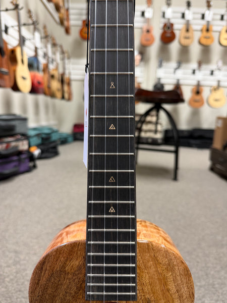 Rebel Double Creme Solid Mango Tenor Ukulele w/Case #2