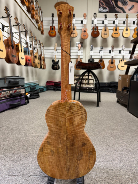 Rebel Double Creme Solid Mango Tenor Ukulele w/Case #2