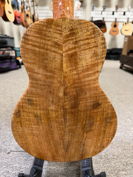 Rebel Double Creme Solid Mango Tenor Ukulele w/Case #2