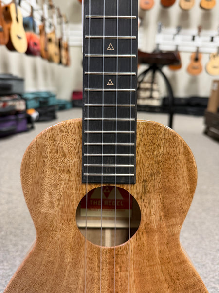 Rebel Double Creme Solid Mango Tenor Ukulele w/Case - Matte Finish