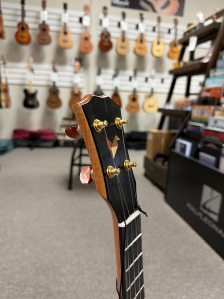 Rebel Double Creme Solid Mango Tenor Ukulele w/Case - Matte Finish