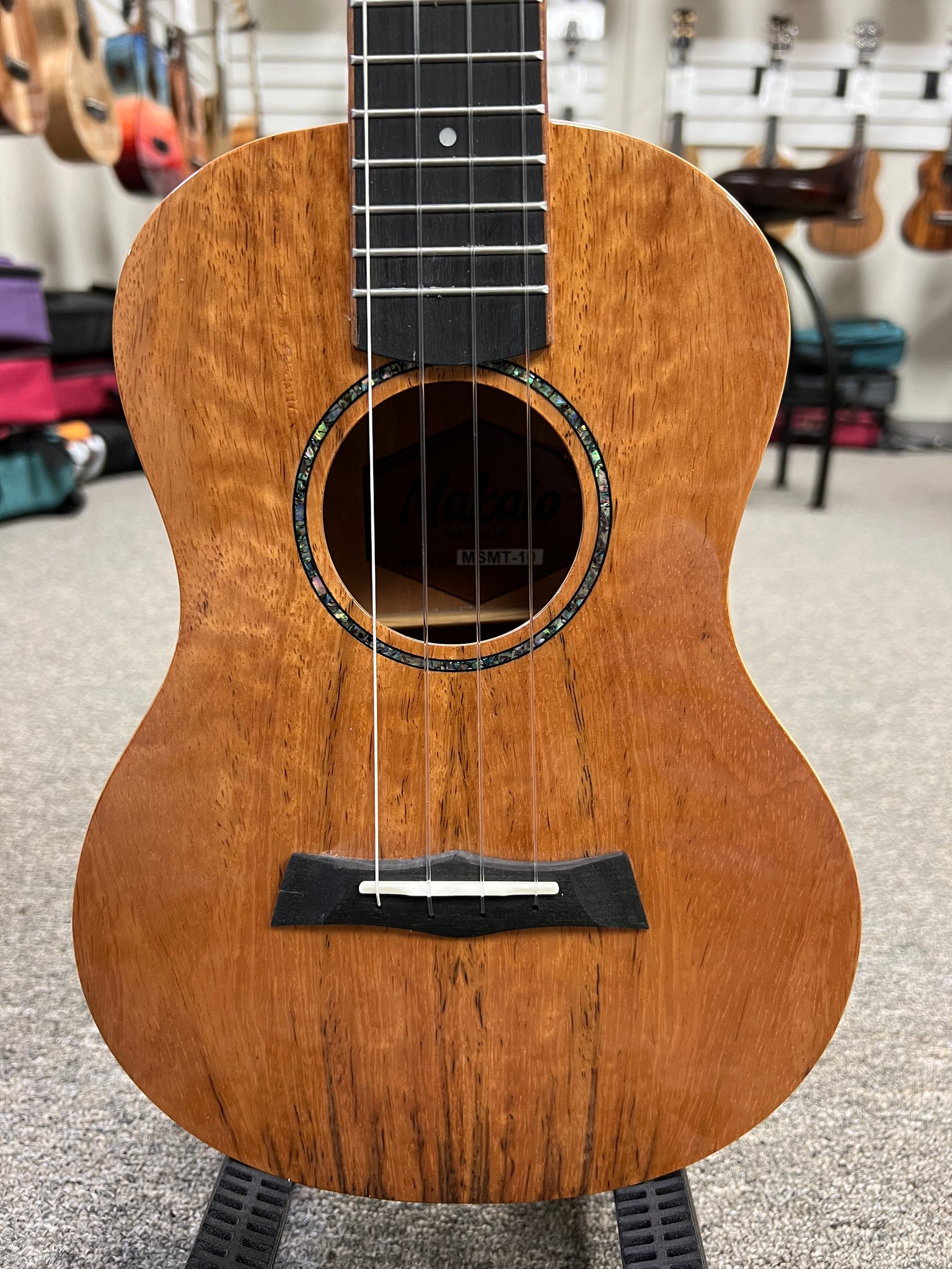 Makaio MSMT-10 Spalted Mango Tenor Ukulele w/Case