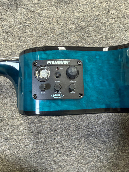 LANIKAI QM-BLCEC Quilted Maple Electric Concert Ukulele w/Case- Transparent Blue