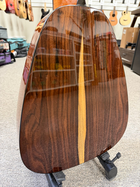 Romero Creations Vibrante Daniel Ho 6 String Solid Cedar/Rosewood Baritone Ukulele/Guitar w/Case