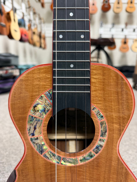 SNAIL S60T Solid Acacia Tenor Ukulele w/Case #1 - Comfort Armrest
