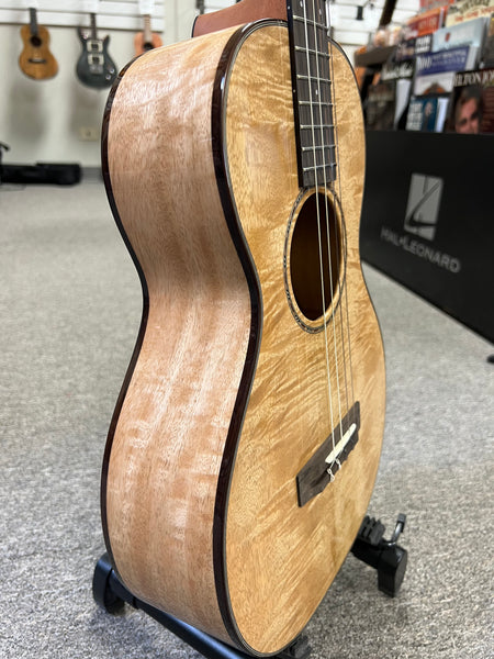 PONO ULN4-3 Nylon String Solid Mango Large Body Baritone Ukulele w/Case