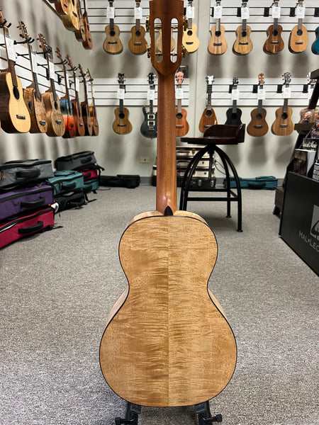 PONO ULN4-3 Nylon String Solid Mango Large Body Baritone Ukulele w/Case