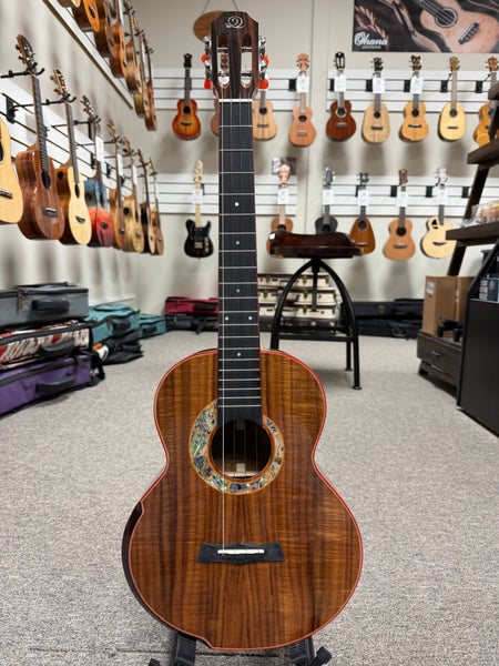 SNAIL S-60B Solid Acacia Baritone Ukulele w/Case #1 - Comfort Armrest