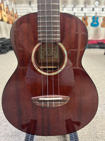 aNueNue AMM3 Solid Mahogany Tenor Ukulele w/Case - Aloha City Ukes