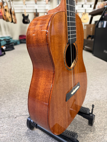 SNAIL SUB-M1 Mahogany Baritone Ukulele w/Case