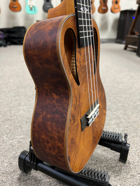 AMAHI C-10 African Burl Concert Ukulele w/Case