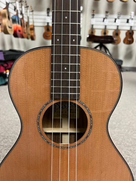 PONO ULN4-1 Nylon String Baritone Ukulele w/Case - Solid Cedar/Solid Acacia