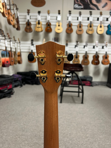 PONO MBD Solid Mahogany Deluxe Baritone Ukulele