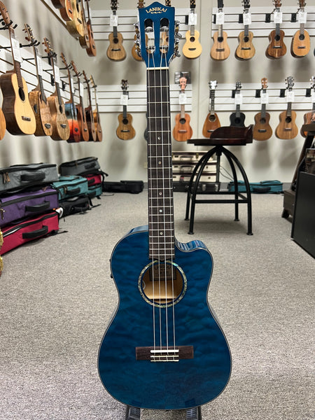 LANIKAI QM-BLCEB Quilted Maple Electric Baritone Ukulele w/Case - Transparent Blue
