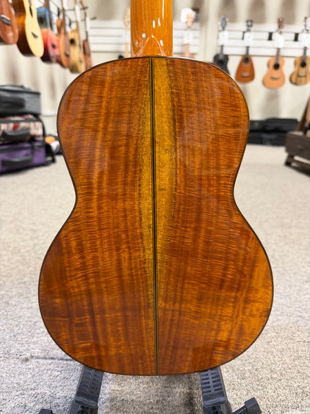 OHANA TK-6 Solid Spruce/Acacia Tenor Ukulele w/Comfort Armrest