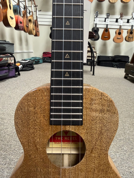 Rebel Double Creme Solid Mango Concert Ukulele w/Case - Matte Finish