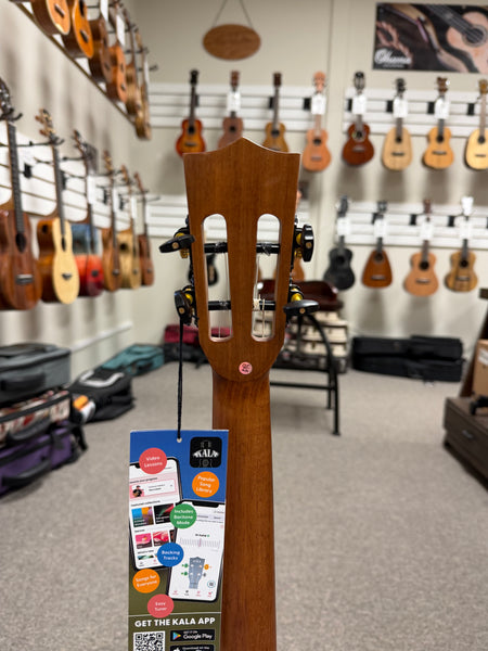 KALA KA-CT-SMH-BG Solid Mahogany Baritone Ukulele w/Case - Contour Series