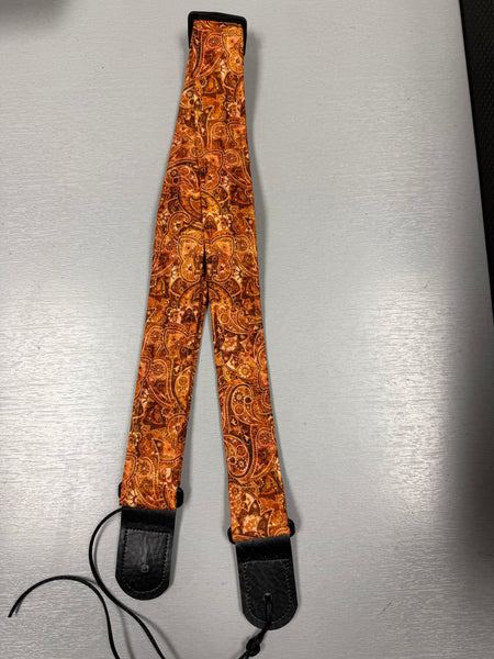 Quiltsand Woven Ukulele Strap - Rust Paisley - Adjustable