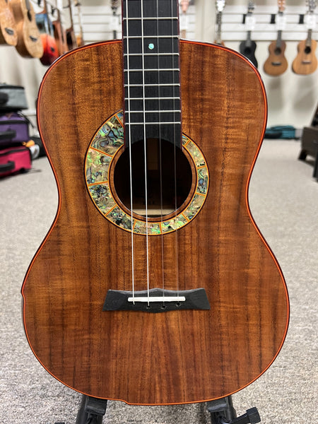 SNAIL S-60B Solid Acacia Baritone Ukulele w/Case #1 - Comfort Armrest