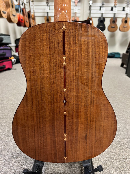 SNAIL S-60B Solid Acacia Baritone Ukulele w/Case #1 - Comfort Armrest