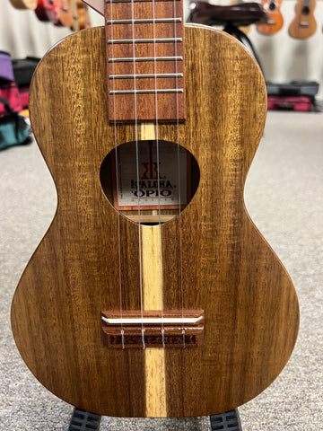 KoAloha KCO-10 Solid Acacia Opio Concert Ukulele w/Case