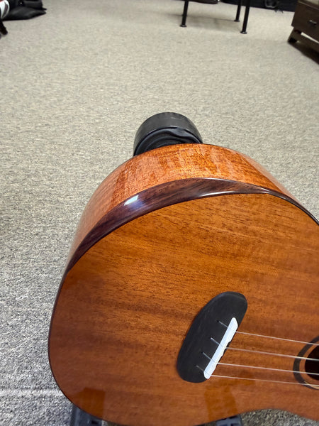 KALA KA-CT-SMH-TG Solid Mahogany Tenor Ukulele W/Case - Contour Series