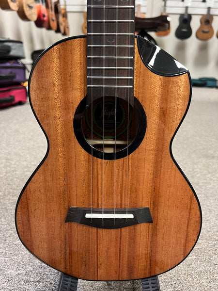 Flight Nomad Solid Mahogany Tenor Ukulele w/Case