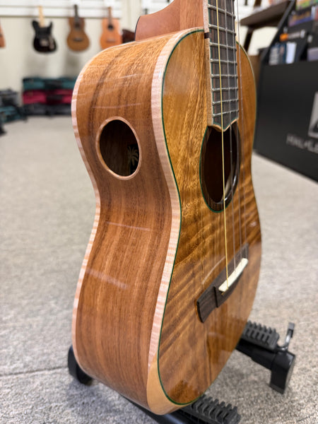 Oli X2-TA-KALO Solid Acacia Tenor Ukulele w/Case
