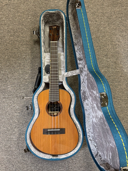 Oli L2-TCR Solid Cedar/Rosewood Tenor Ukulele w/Case