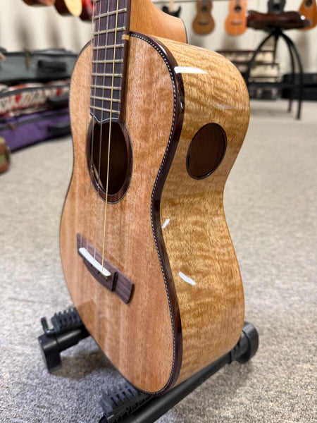 Oli X1SP-TMG-LH Left Handed Solid Mango Tenor Ukulele w/Case - Lefty