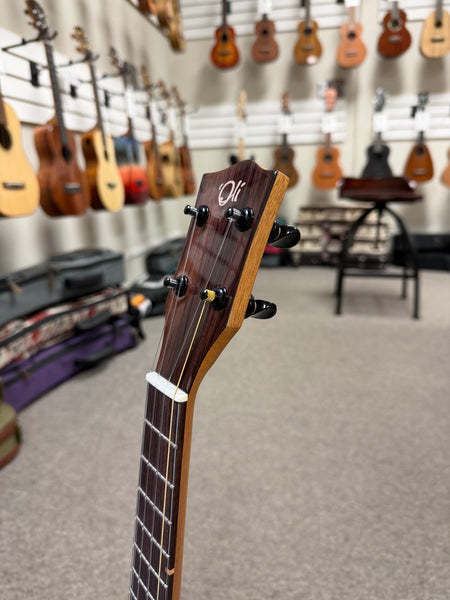 Oli X1SP-TMG-LH Left Handed Solid Mango Tenor Ukulele w/Case - Lefty