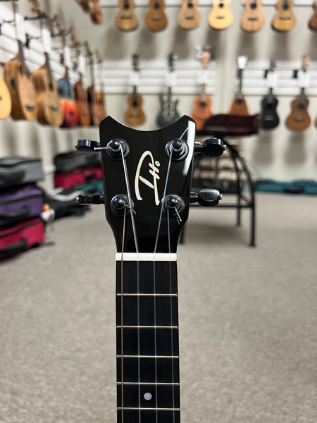 Romero Creations Solid Koa STC Ukulele w/Case - Soprano, Concert, Tenor - RC-STC-K