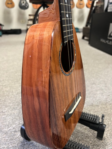 Romero Creations Solid Koa STC Ukulele w/Case - Soprano, Concert, Tenor - RC-STC-K