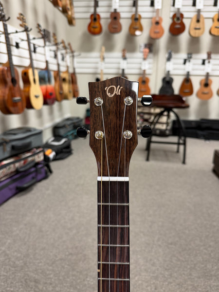 Oli L-BA Solid Acacia Baritone Ukulele w/Case