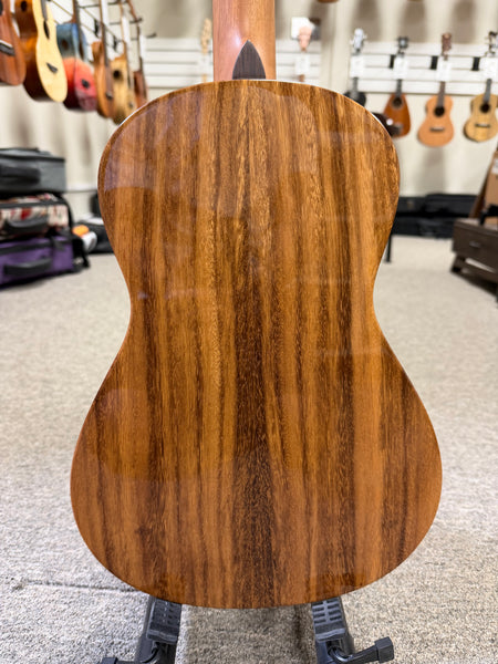 Oli L-BA Solid Acacia Baritone Ukulele w/Case