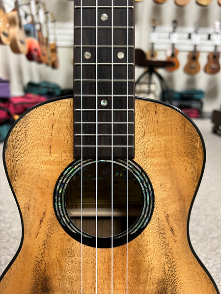 KUMU TM-70 Spalted Mango Tenor Ukulele