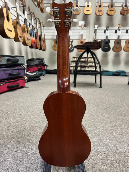 Romero Creations Daniel Ho Vintage Soprano Ukulele w/Case