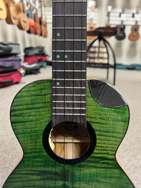 Flight Comet Green Tenor Electric Ukulele w/Case - Solid Flamed Maple/Solid Mango