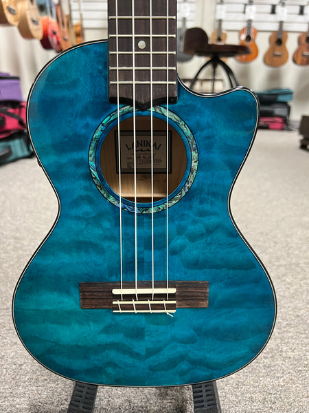 LANIKAI QM-BLCET Quilted Maple Electric Tenor Ukulele w/Case - Transparent Blue