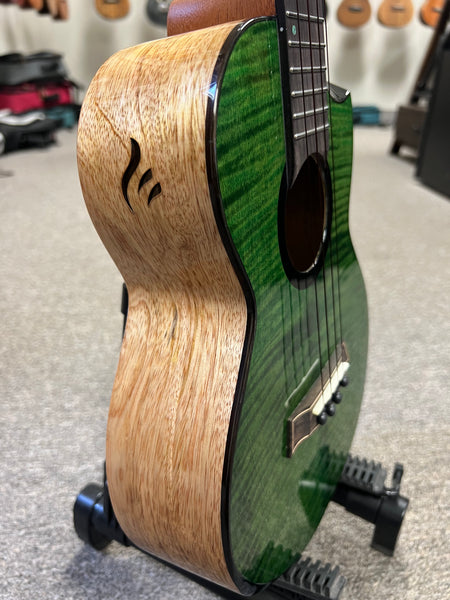 Flight Comet Green Tenor Electric Ukulele w/Case - Solid Flamed Maple/Solid Mango