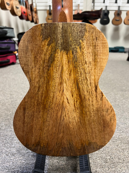 Flight Comet Green Tenor Electric Ukulele w/Case - Solid Flamed Maple/Solid Mango