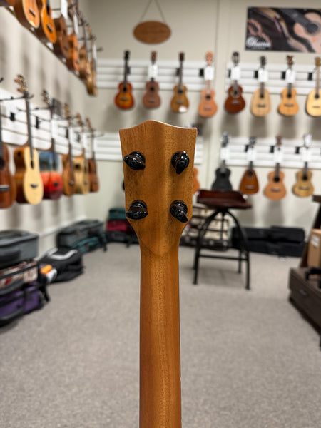 Oli L1-BCA Solid Cedar/Acacia Baritone Ukulele w/Case