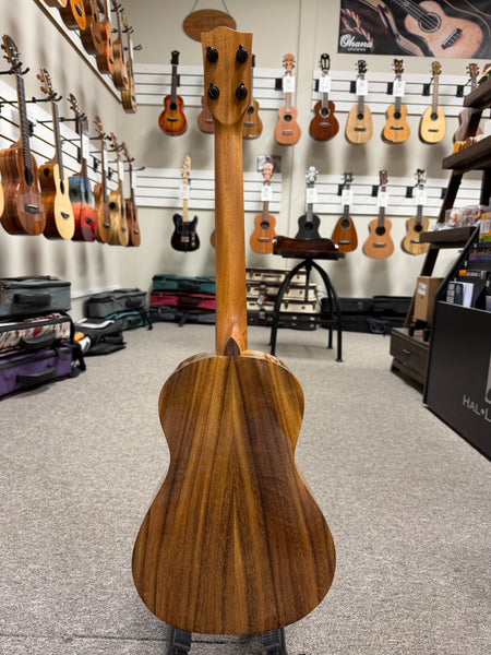 Oli L1-BA Solid Acacia Baritone Ukulele w/Case