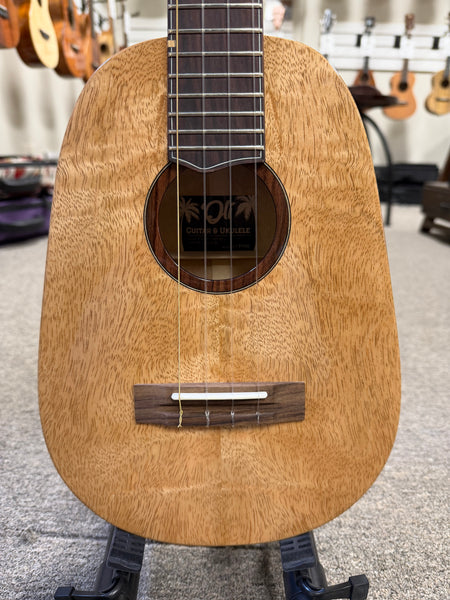 Oli L1-TPMG Solid Mango Pineapple Tenor Ukulele w/Case