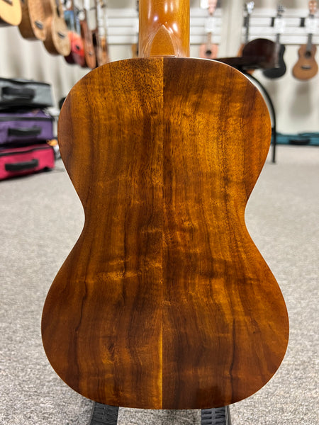 OHANA CK-450 Solid Koa Concert Ukulele w/Hard Shell Case