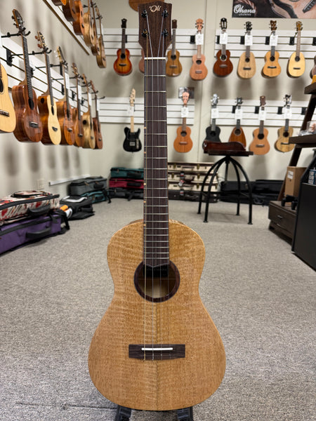 Oli L1-BMG Solid Mango Baritone Ukulele w/Case