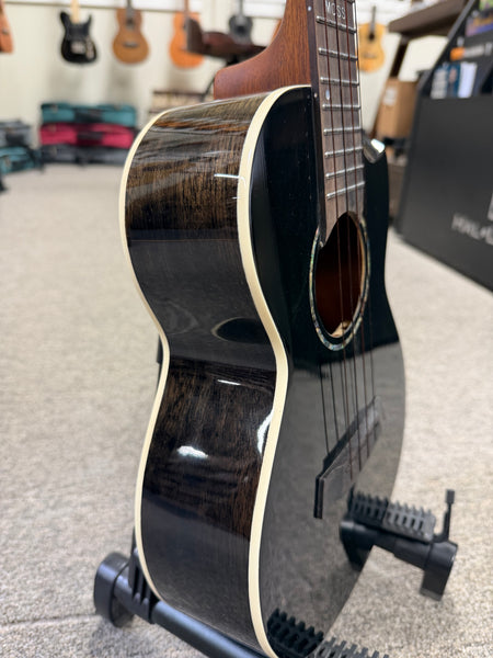 Flight Peter Moss Solid Spruce/Mahogany Electric Tenor Ukulele w/Case -Black Moonburst